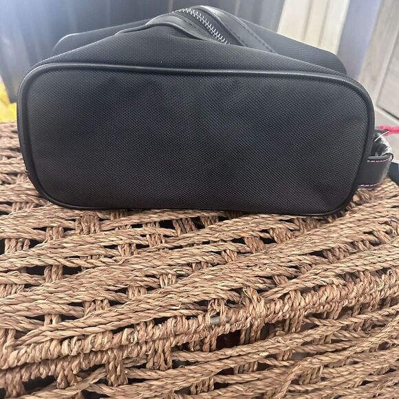 NWT ROBERT GRAHAM HYDRUS MAX MENS TOILETRY TRAVEL BAG BLACK - Picture 2 of 9